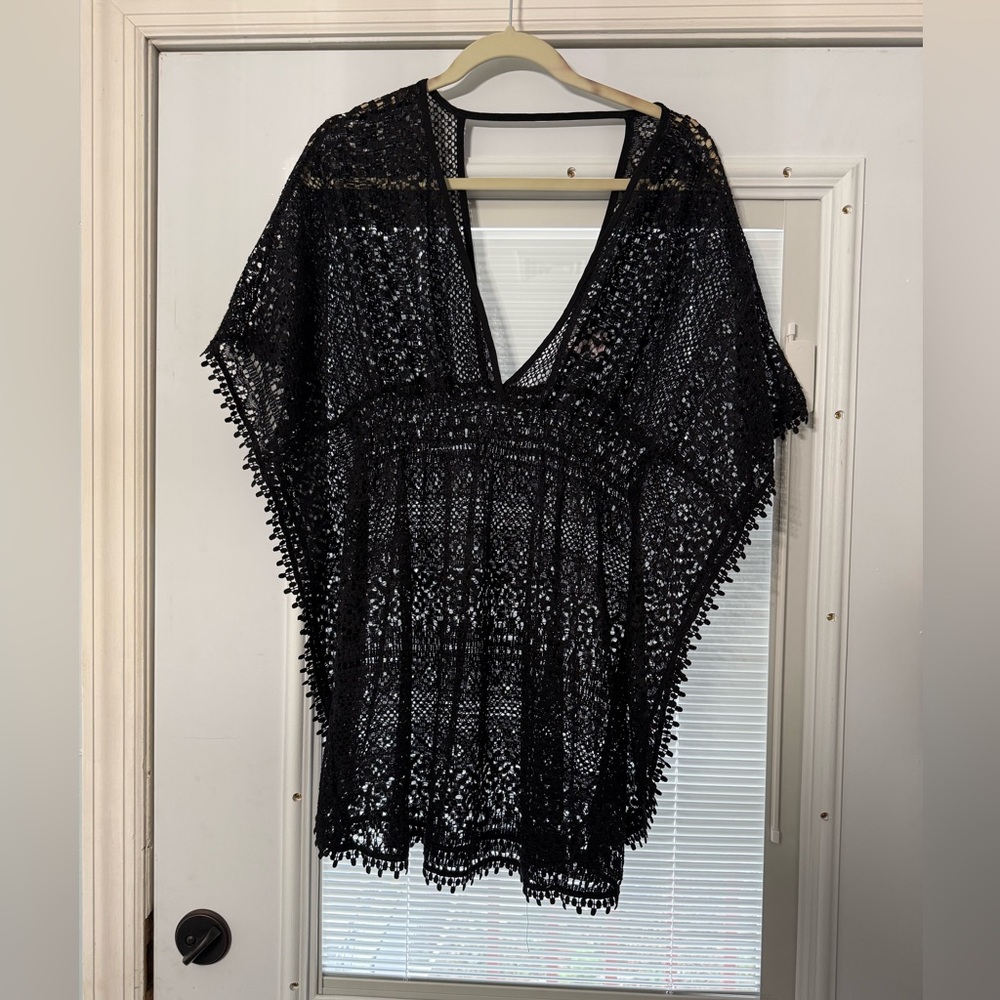 Xhilaration Black Lace Detail swim coverup size Large